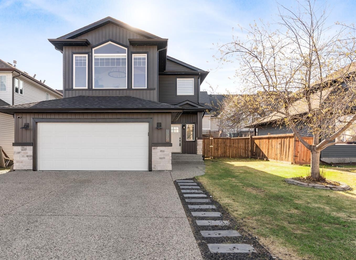 Property Photo: 379 Williams Drive AB T9H 5R1