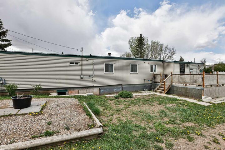 Property Photo:  222 Centre Street  AB T0L 1G0 