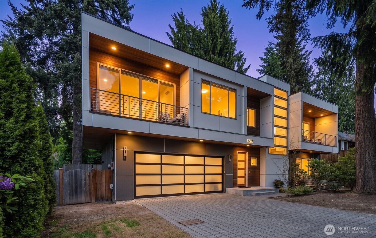 Property Photo:  3034 NE 89th Street  WA 98115 