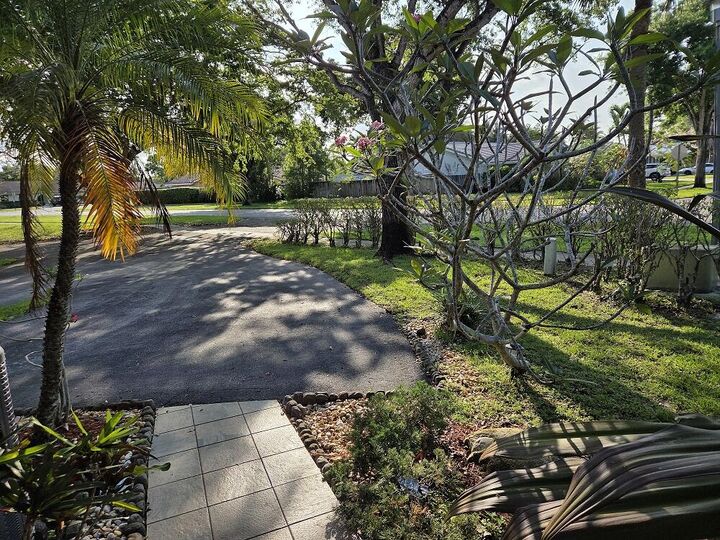 Property Photo:  1888 SW 53rd Avenue  FL 33317 