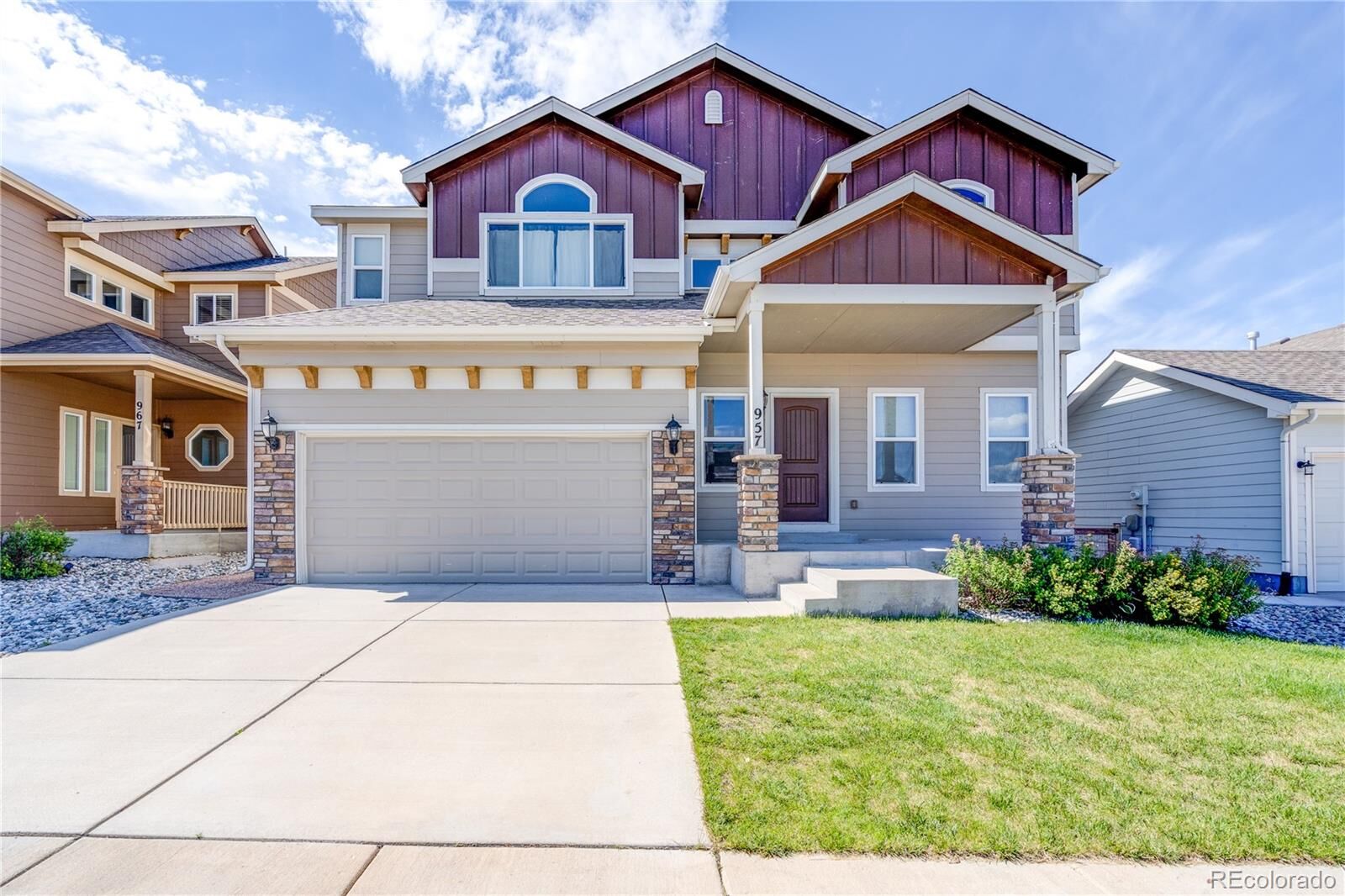 Property Photo:  957 Salmon Pond Way  CO 80921 