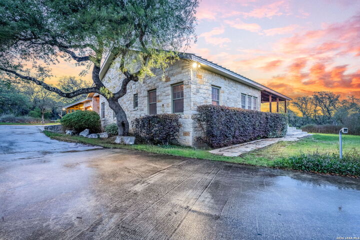 Property Photo:  377 Buffalo Springs Rd  TX 78132 