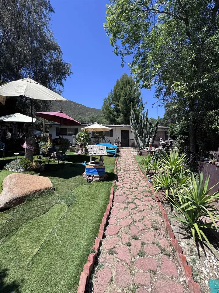 Property Photo:  1311 Sunny Acres  CA 91901 