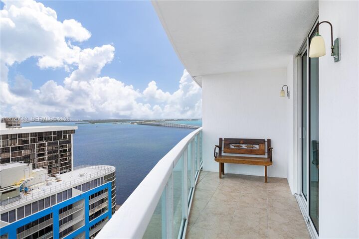 Property Photo:  2101 NE Brickell Ave 2302  FL 33129 
