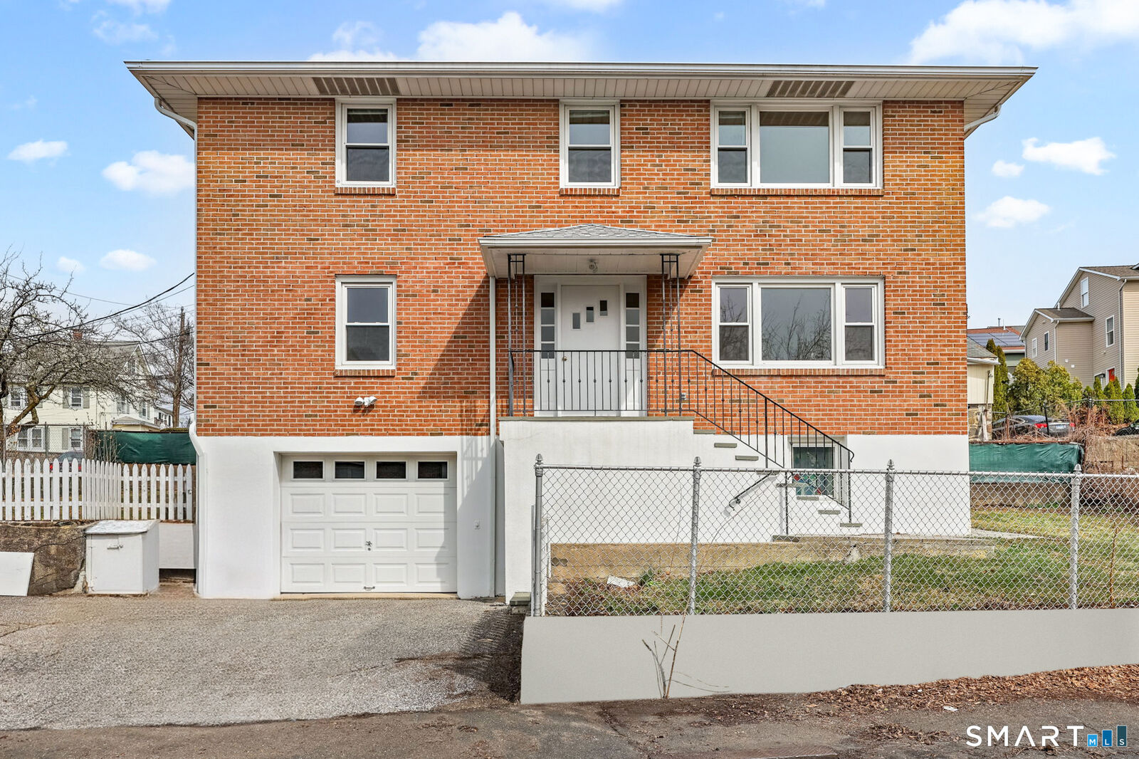 Property Photo:  2 Grange Street 2  CT 06830 