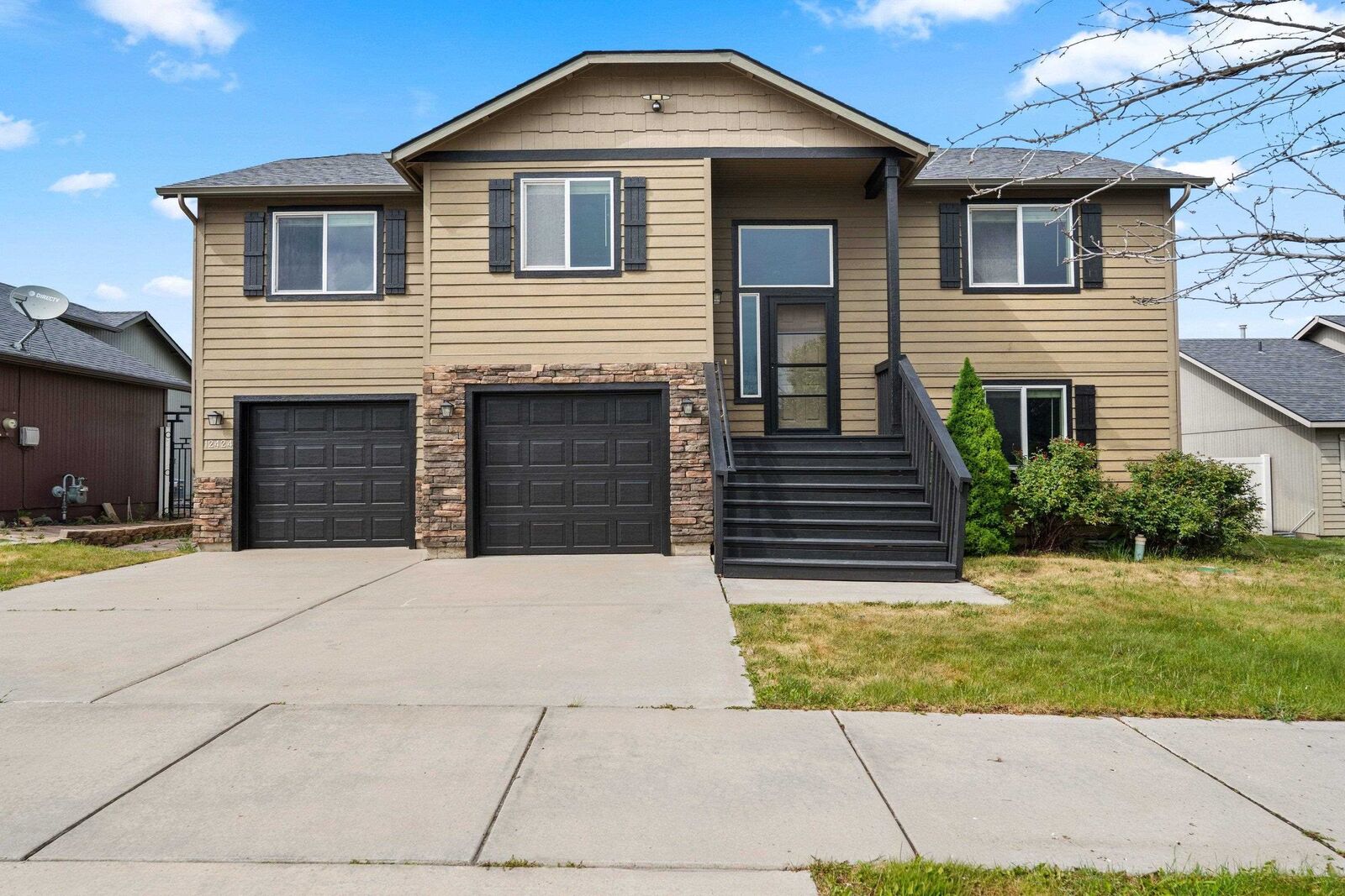 Property Photo: 12424 W 1st Ave WA 99001