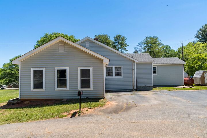 Property Photo: 747 N Main Street SC 29349
