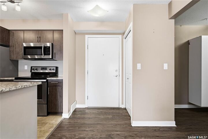 Property Photo: 5500 Mitchinson Way 1209 SK S4W 0N9