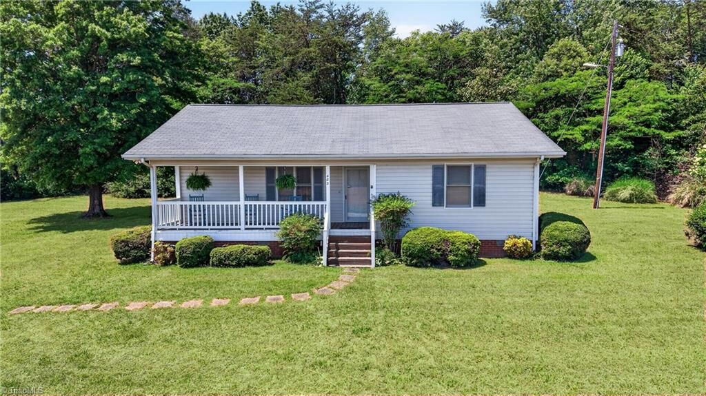 Property Photo: 482 Bethany Road NC 27320