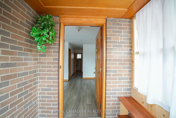 Property Photo: 67 Sutherland Avenue ON L6V 2H6