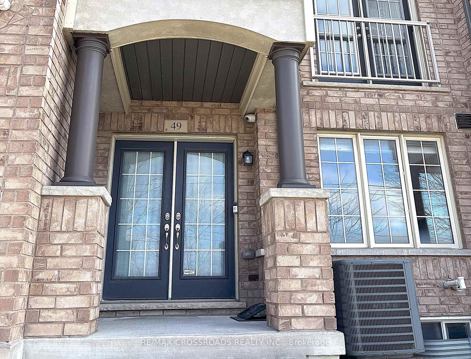 Property Photo: 49 Memon Place ON L6E 0S1