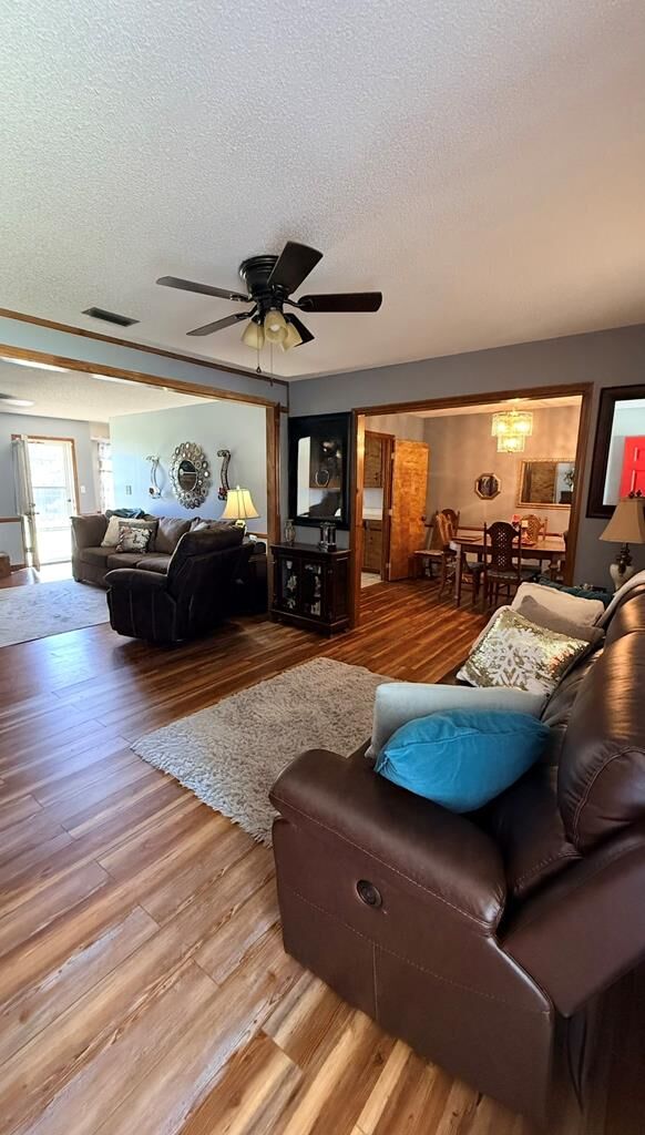 Property Photo: 1703 Leone Ave GA 31602