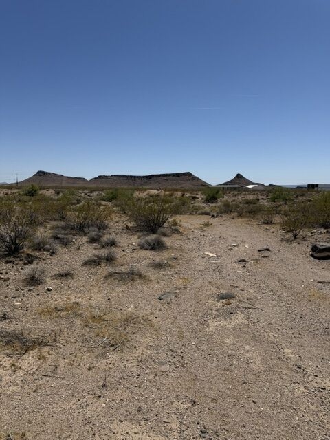 Property Photo:  2948 S Graham Road  AZ 86413 