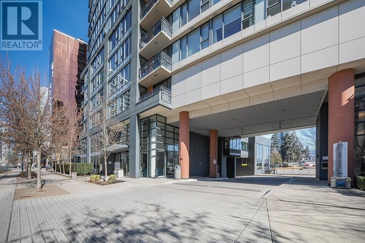 Property Photo:  33 Smithe Street  BC V6B 0B5 