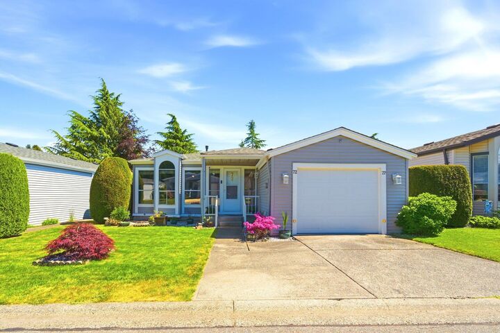 Property Photo:  2345 Cranley Drive 72  BC V4A 9G5 