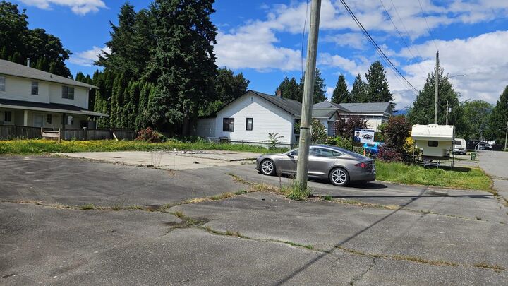 Property Photo: 45668 Victoria Avenue BC V2P 2T7