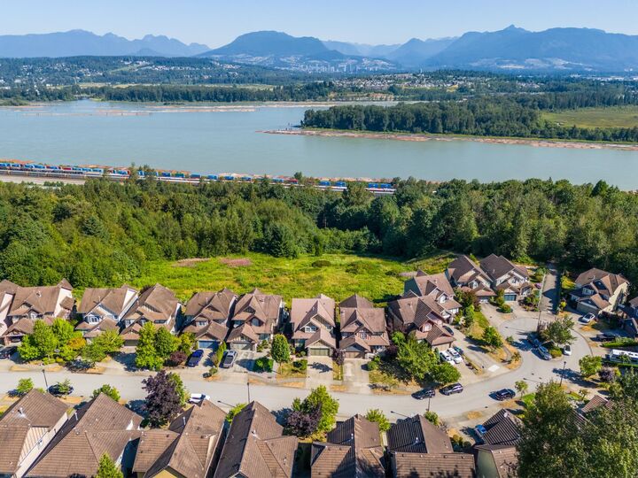 Property Photo:  11397 154A Street  BC V3R 2V7 