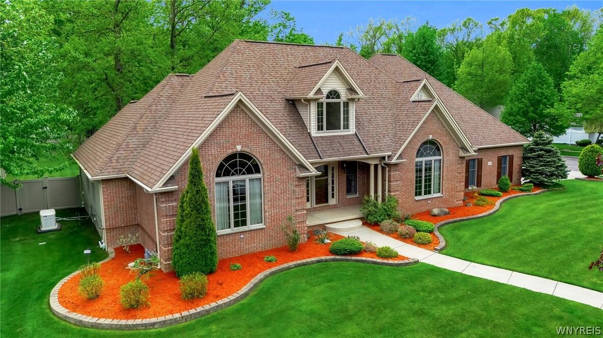 Property Photo: 1230 Bowen Drive W NY 14120
