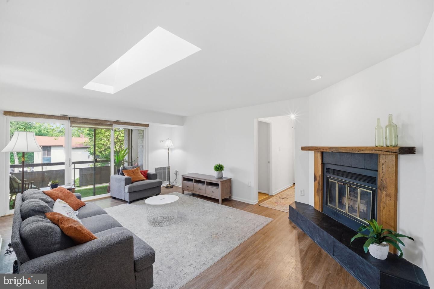 Property Photo:  2845 Windsor Drive 303  VA 22042 