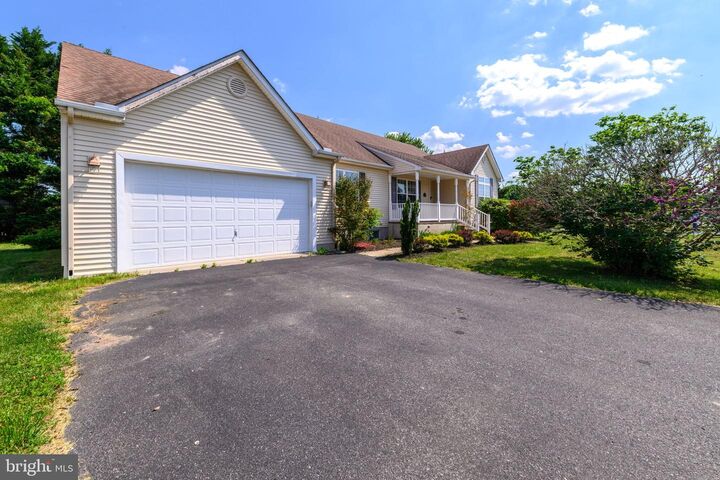 Property Photo: 16841 Devon Road DE 19958