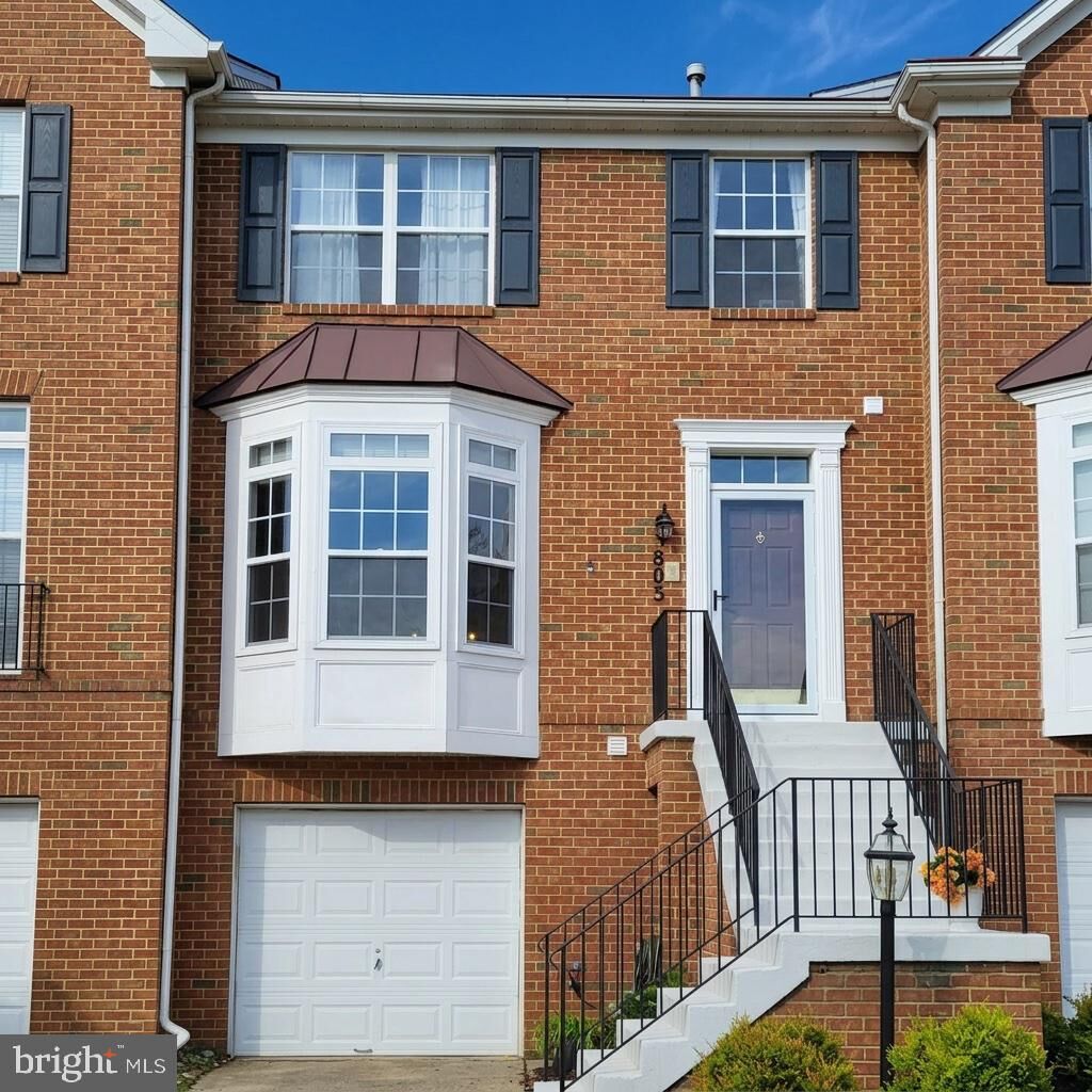 Property Photo:  3803 Hayward Court  MD 21037 