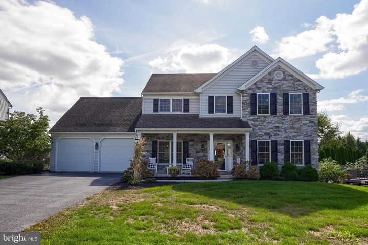 Property Photo: 119 Julia Lane PA 17545