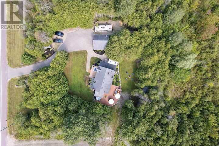 Property Photo:  23 Brock Road North  ON N0B 2J0 
