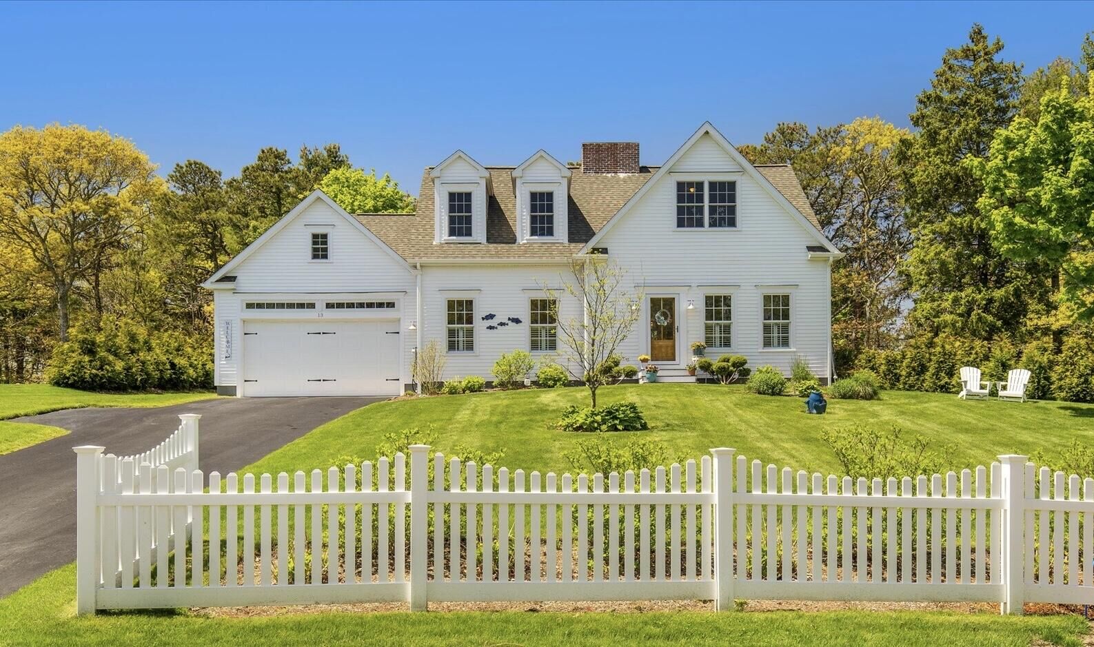 Property Photo:  13 Academy Hill Lane  MA 02660 
