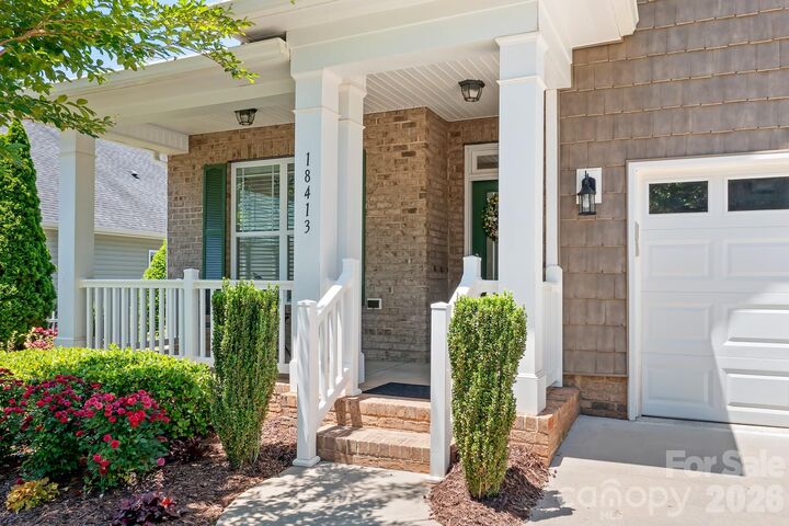 Property Photo: 18413 Neville Avenue NC 28031