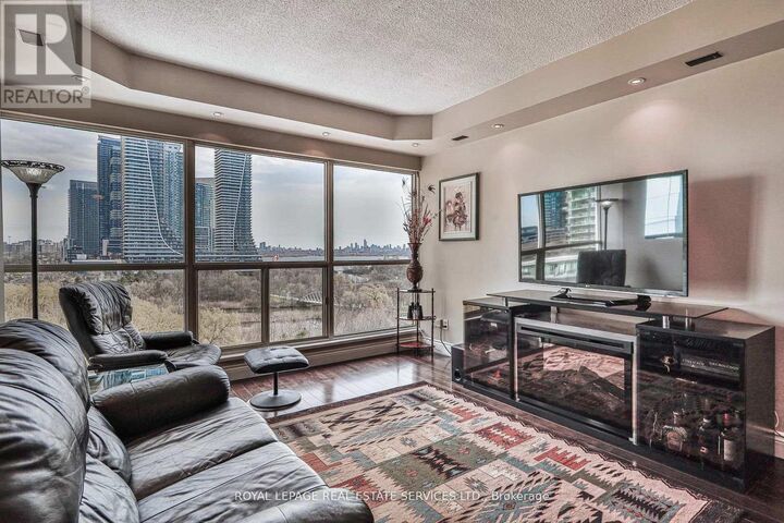 Property Photo:  2261 Lake Shore Boulevard West 1010  ON M8V 3X1 