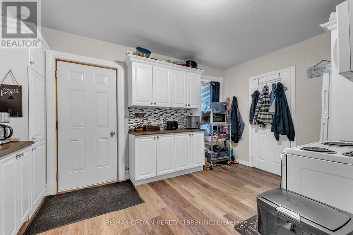 Property Photo: 186 Church Street ON P2B 1H5