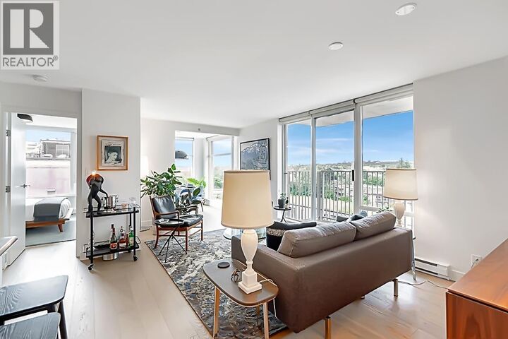 Property Photo: 328 East 11th Avenue 905 BC V5T 4W1