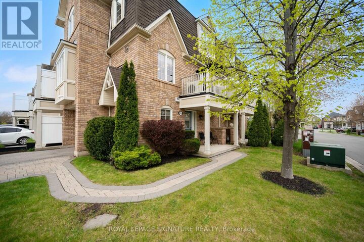 Property Photo:  910 Deverell Place  ON L9T 0M4 