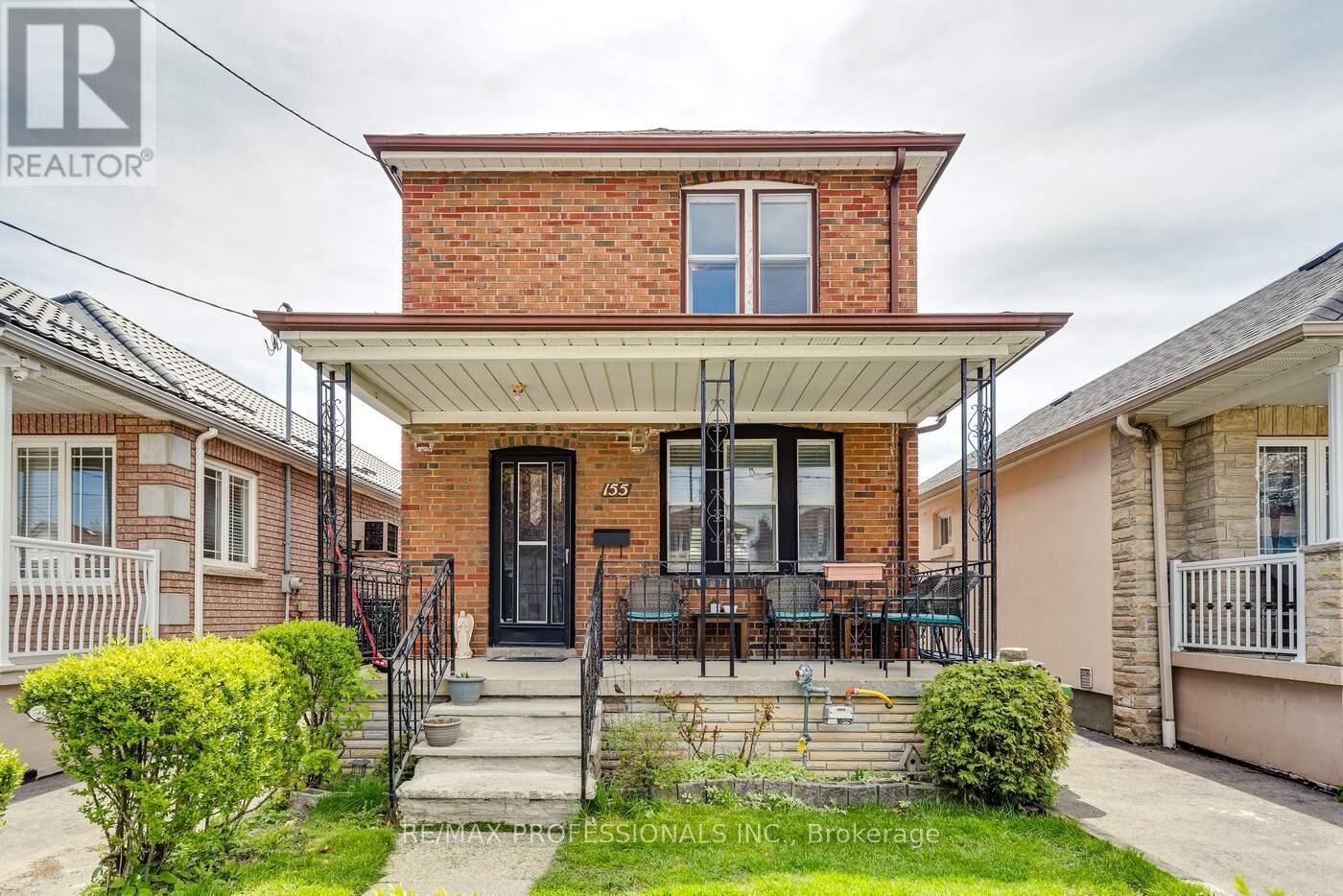 Property Photo:  155 Aileen Avenue  ON M6M 1G1 