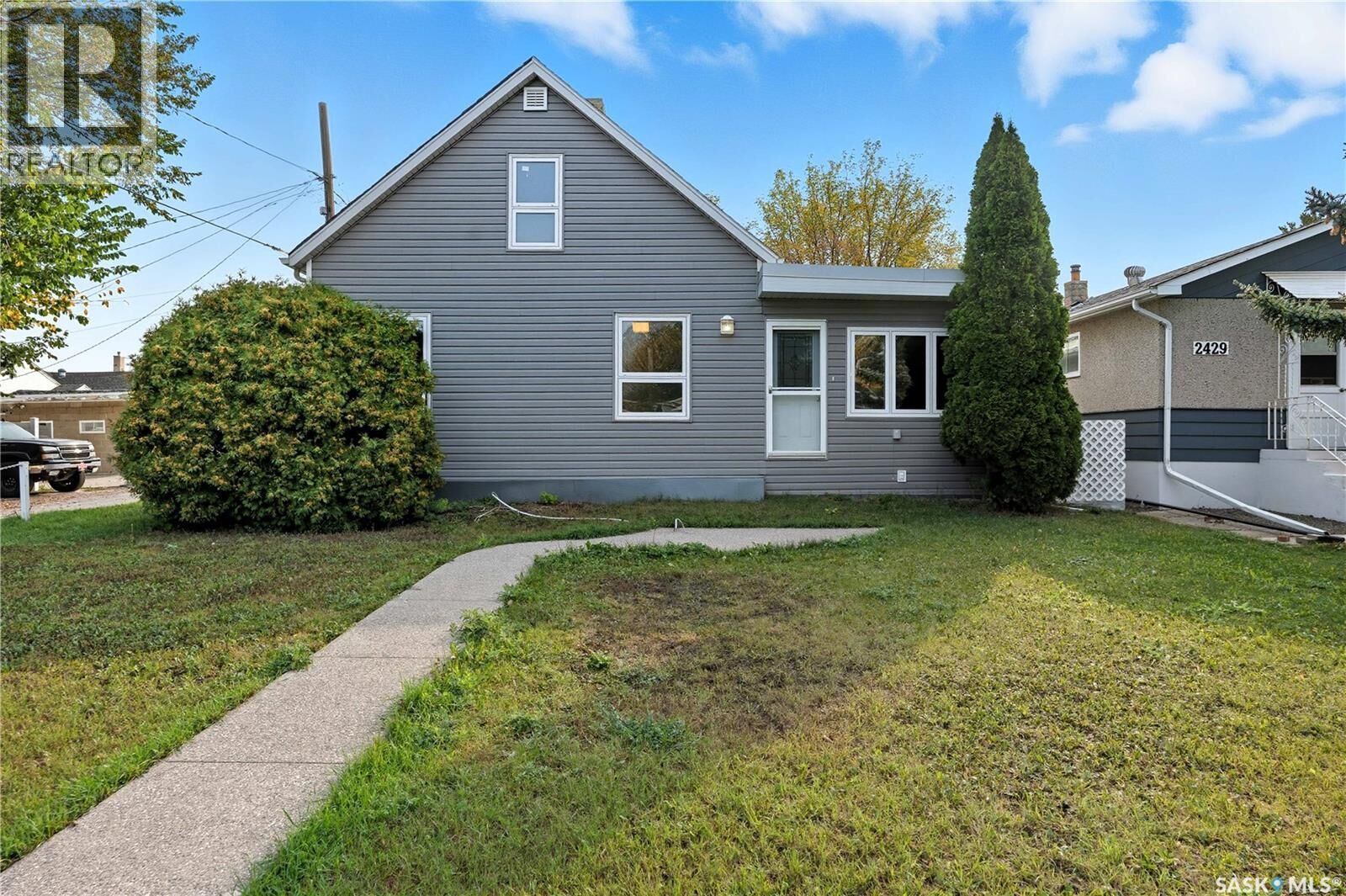 Property Photo: 2425 Edgar Street SK S4N 3L4