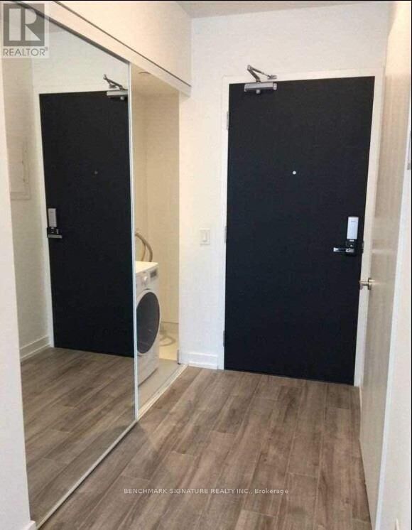 Property Photo:  77 Shuter Street 223  ON M5B 0B8 