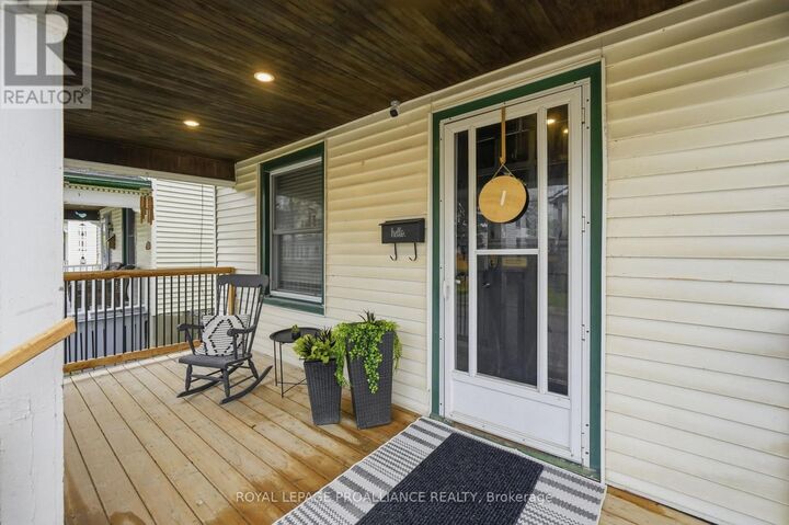 Property Photo:  95 Chatham Street  ON K8N 3S7 