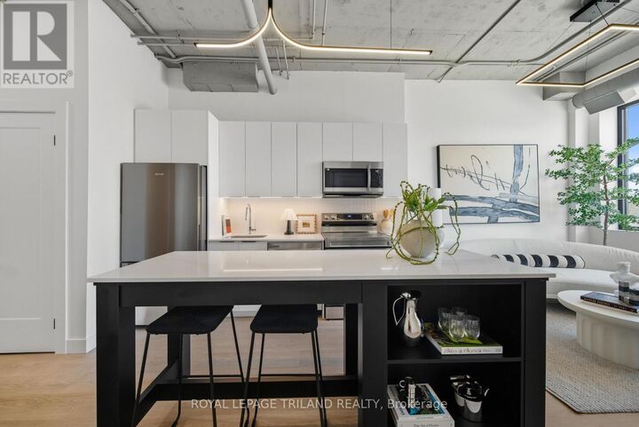 Property Photo:  685 Richmond Street 209  ON N6A 5M1 