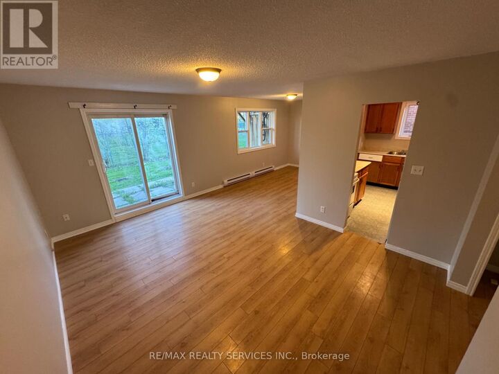 Property Photo:  213 Sarah Court  ON L0N 1S2 