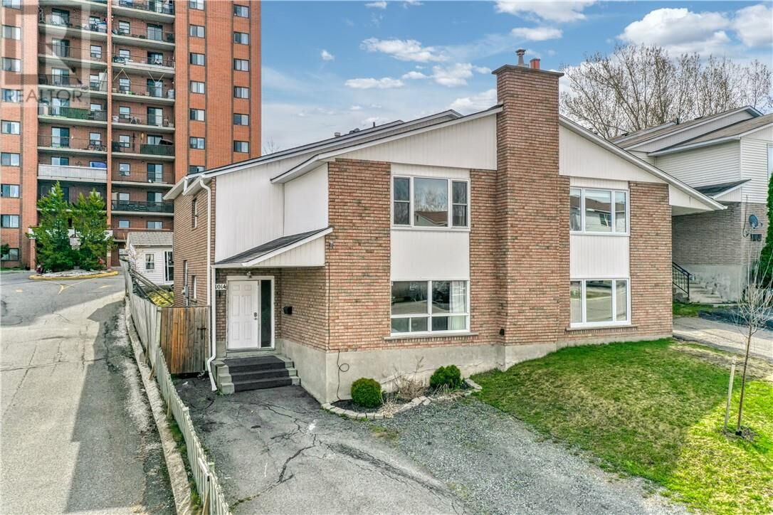 Property Photo:  1014 Arthur Street  ON P3A 5L7 