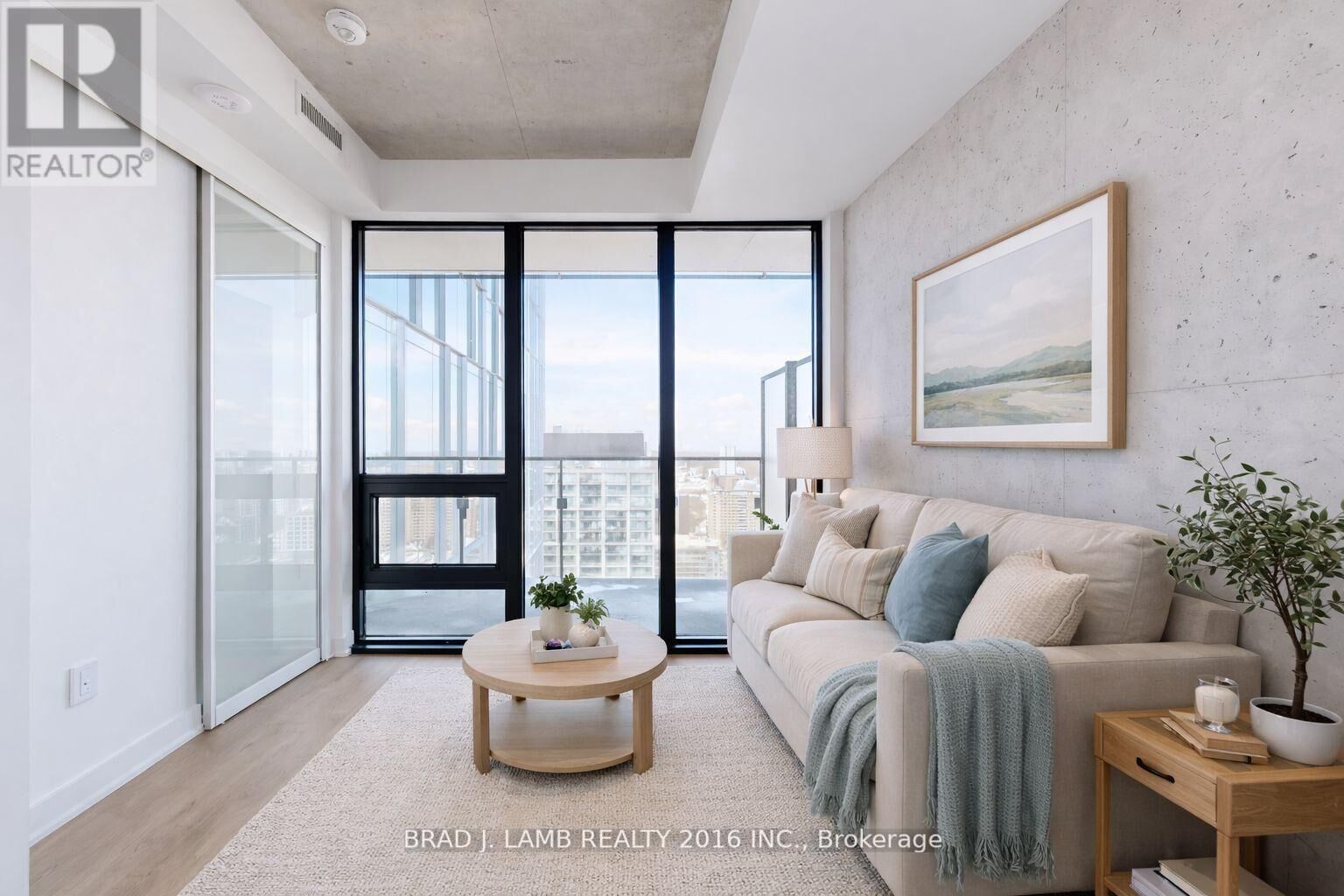 Property Photo:  284 King Street East 2505  ON M5A 1K4 