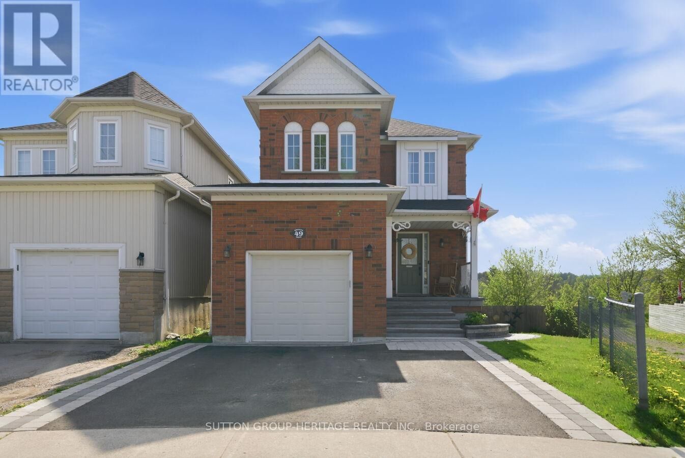 Property Photo:  49 Bridges Drive  ON L1B 1M6 