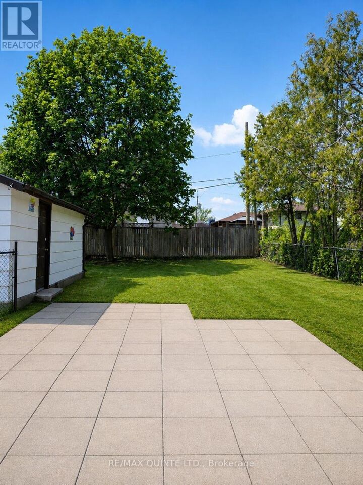 Property Photo: 150 Farley Avenue ON K8N 3M1