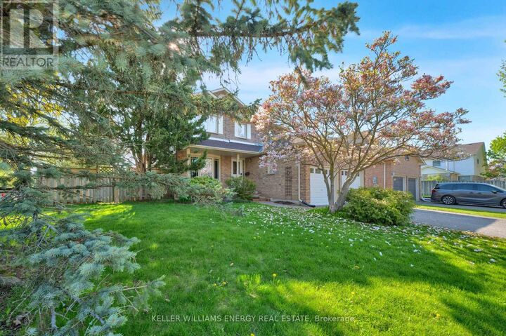 Property Photo:  6 McAuliffe Street  ON L1B 1K4 