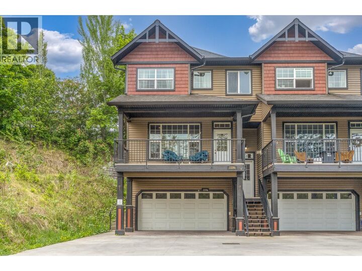 1596 Okanagan Avenue Southeast 4 — photo 1