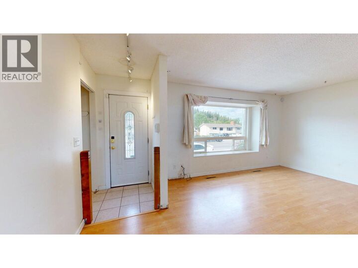 Property Photo:  2634 Springfield Road  BC V1X 1B8 