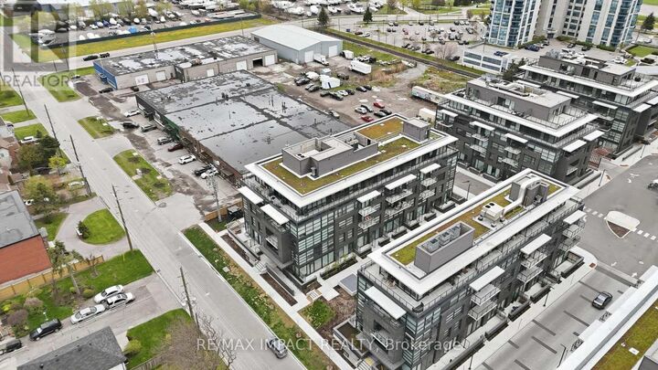 Property Photo:  1614 Charles Street 522  ON L1N 0P4 