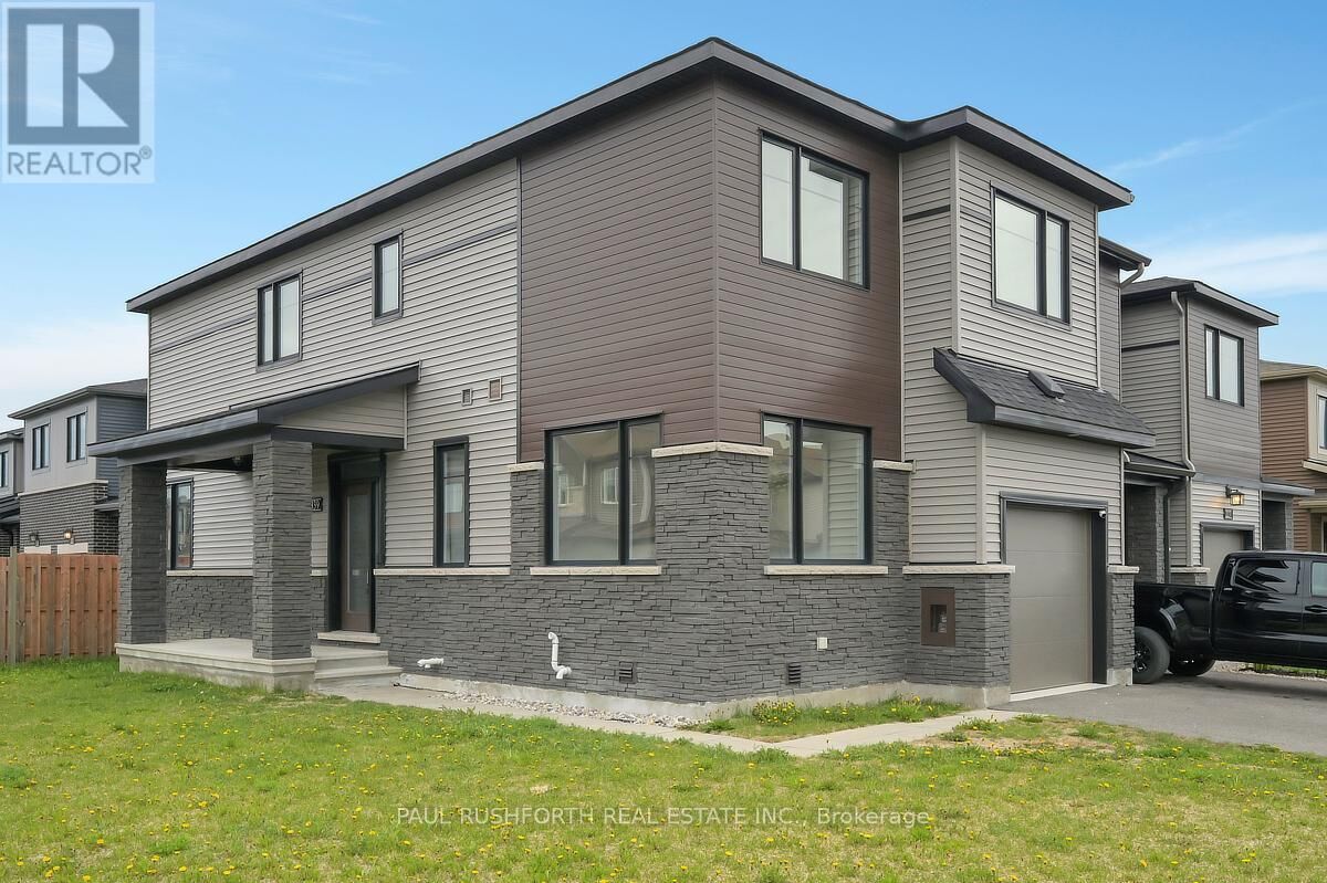 Property Photo: 339 Blossom Pass Terrace ON K4A 5P2