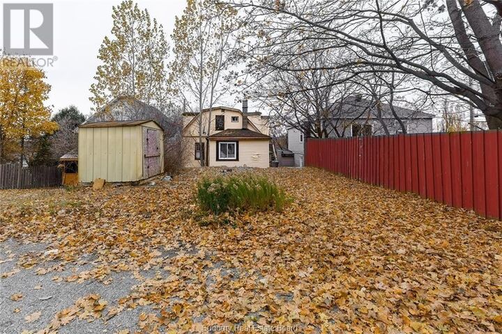 Property Photo:  474 Burton Avenue W  ON P3C 4K7 