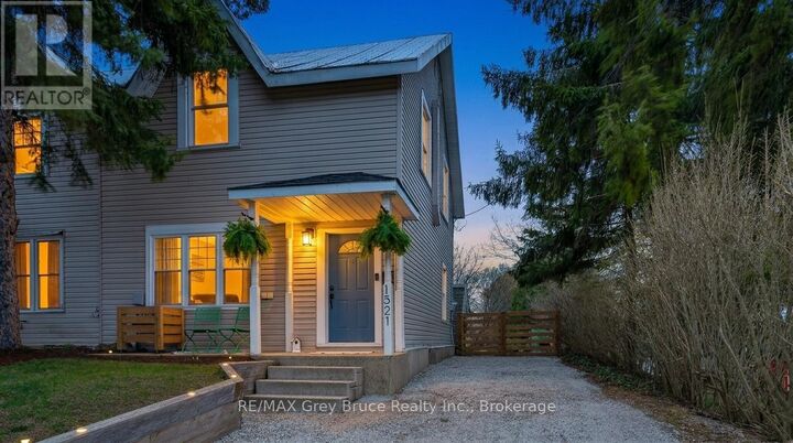 Property Photo:  1521 7th Avenue West  ON N4K 5L1 